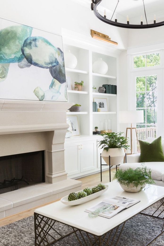 Larger Than Life | A Go-To Guide for Large-Scale Artwork in Your Home