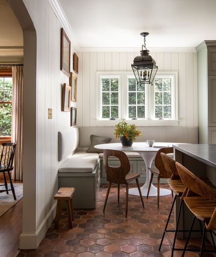 Home Tour | Heidi Caillier’s N28 Tudor