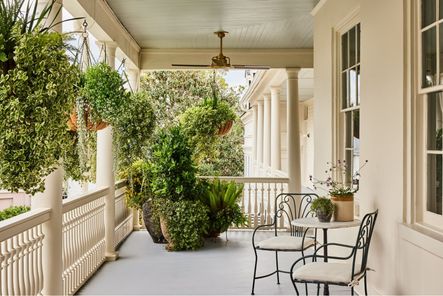 Home Tour | Classic Charleston Charm Meets Modern Comfort: Exploring Basic Projects' Project 20