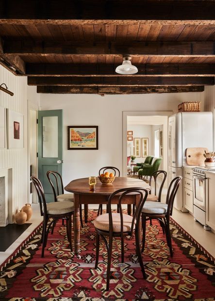 Home Tour | Classic Charleston Charm Meets Modern Comfort: Exploring Basic Projects' Project 20