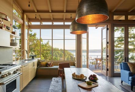 Architecture by Hoedemaker Pfeiffer | Photography by Kevin Scott