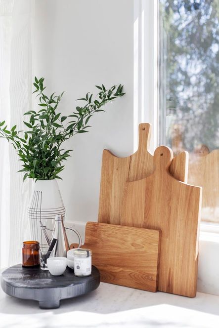 Tablescape Perfection |  7 Kitchen & Dining Must-Haves for the Holiday Season