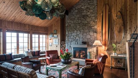 Home Tour | Hoedemaker Pfeiffer’s Whidbey Island Retreat