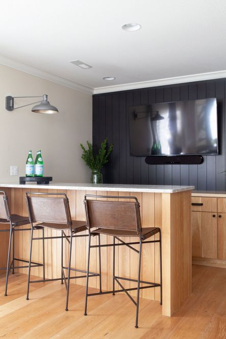 Design by Scout & Nimble | Photo by Emily Sewell | SHOP THE LOOK: Wharton Bar Stool