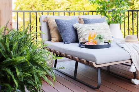Outdoor Oasis | Tour Jesse’s Updated Deck Design