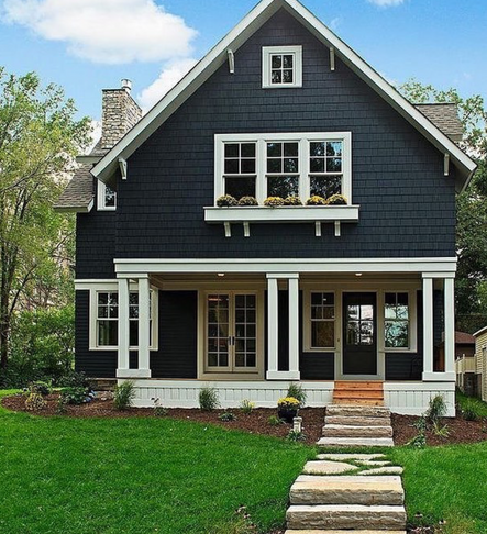 Design & Photo by Wallauerโs Paint & Design |Soot by Benjamin Moore