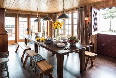 Home Tour | Hoedemaker Pfeiffer’s Whidbey Island Retreat