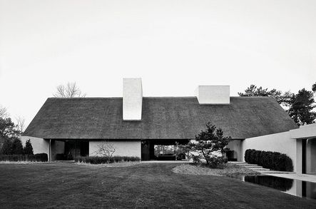 photograph by Hélène Binet