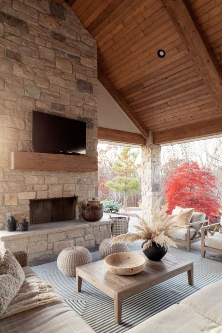 Design by Bodine White | Photography by Emily Sewell | SHOP THE LOOK: Soren Outdoor Coffee Table