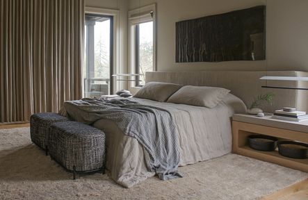 5 Ideas for Furniture for the End of Your Bed