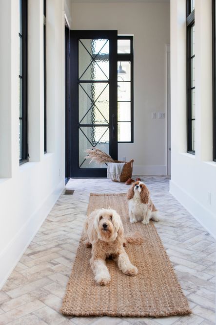Design by Bodine White | Photography by Emily Sewell | SHOP THE LOOK: Achelle Natural Solid Taupe Rug