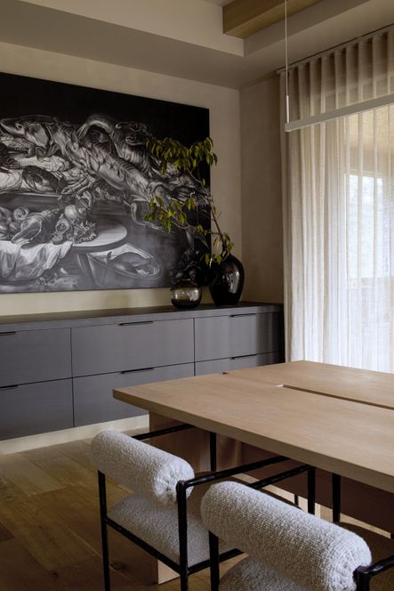 Home Tour |  Exploring KaemingK's Lo House: A Harmonious Blend of Organic Modernism