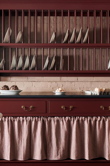 Design by deVOL Kitchens