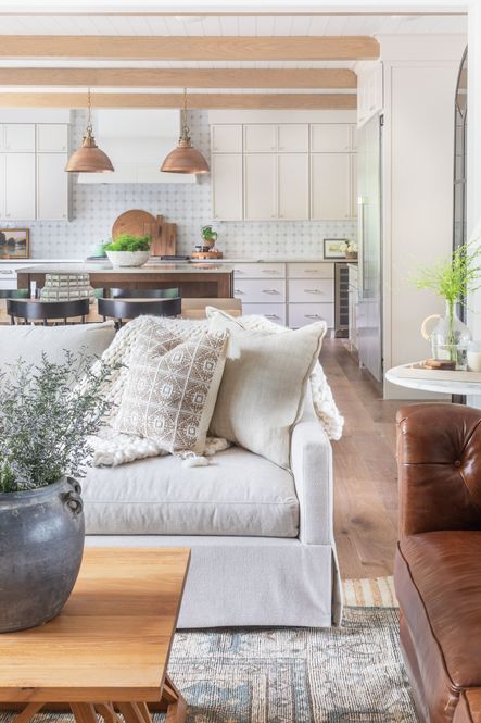 Design by Bodine White | SHOP THE LOOK: Grace Sofa