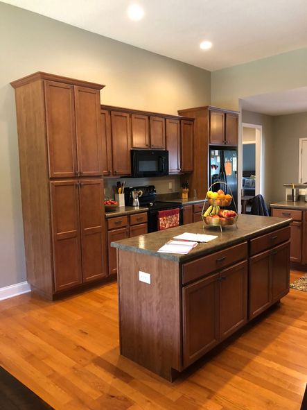 Before: the kitchen was small with very little space for cooking.