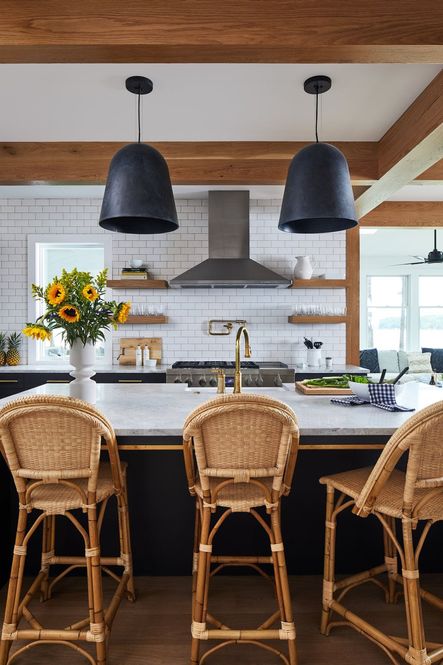 Eastern Shore Farmhouse by Zoë Feldman | Photography by Stacy Zarin Goldberg