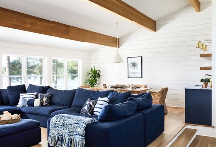 Eastern Shore Farmhouse by Zoë Feldman | Photography by Stacy Zarin Goldberg