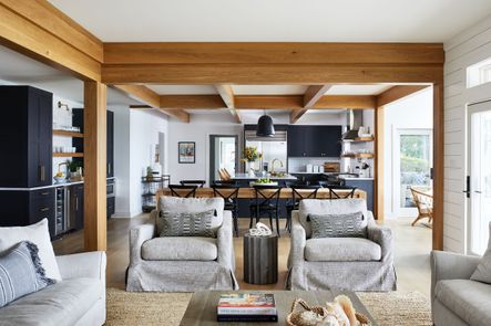 Eastern Shore Farmhouse by Zoë Feldman | Photography by Stacy Zarin Goldberg