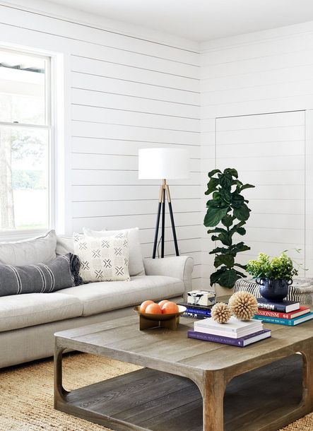 Design by Zoë Feldman Designs | Photography by Stacy Zarin Goldberg | See the Eastern Shore Farmhouse Project